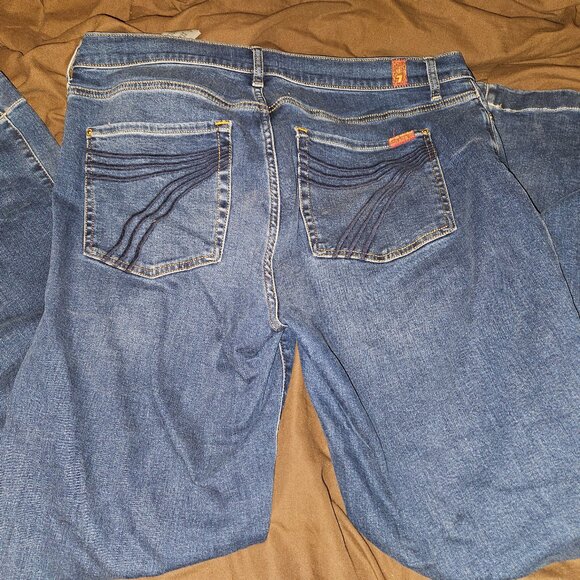 7famk doro - Picture 1 of 1